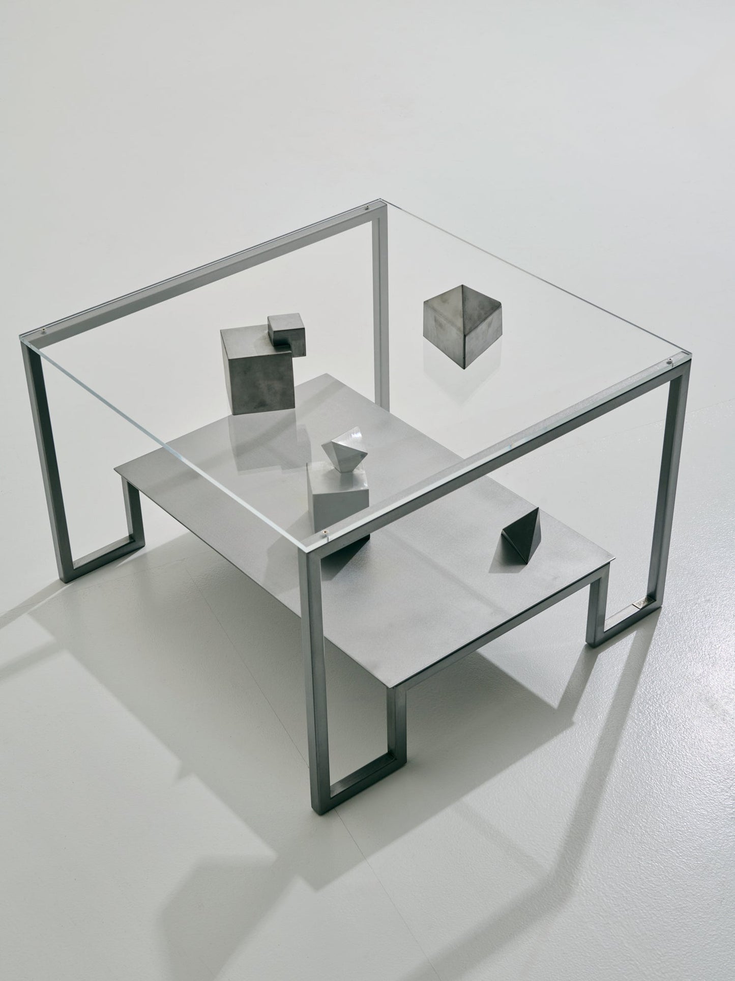 Invisible Table