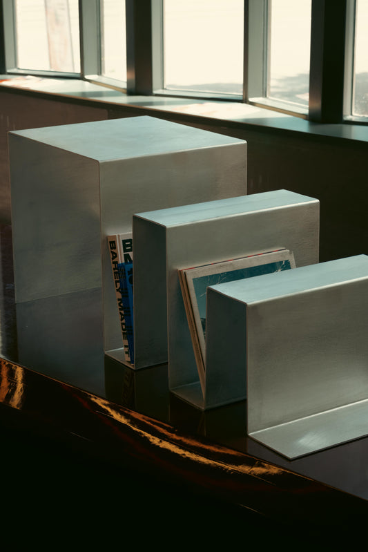 Dehgraf x Sirokris: Coffee Table Aluminium